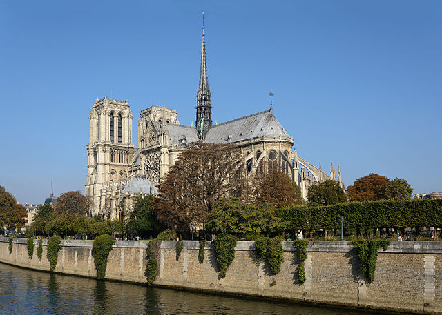 640px-Paris_Notre-Dame_Southeast_View_01